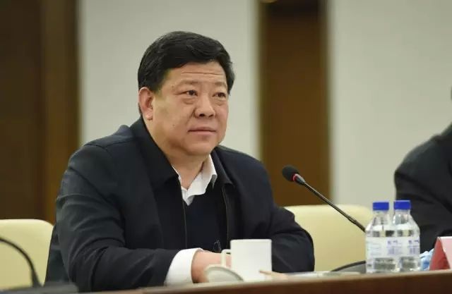 5c4a6a42222d8.jpg 20190125 我州举行文学艺术界迎新春茶话会.jpg