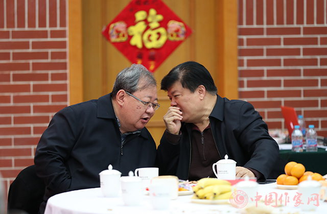 5c4fb451f0ceb.jpg 20190129 首都文学界迎春茶话会在京举行7.jpg