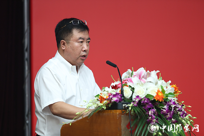 5d23e9e883237.jpg 20190709 坚守文学出版正确方向 打造知名文化品牌——作家出版社有限公司揭牌仪式在京举行7.jpg