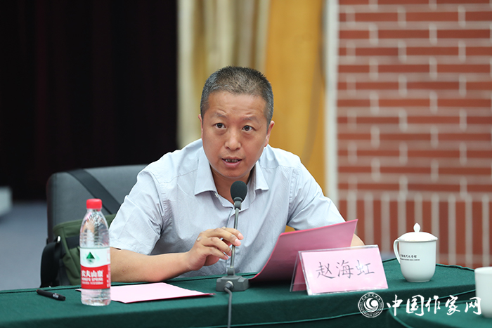 5d23ea03caf2c.jpg 20190709 坚守文学出版正确方向 打造知名文化品牌——作家出版社有限公司揭牌仪式在京举行10.jpg