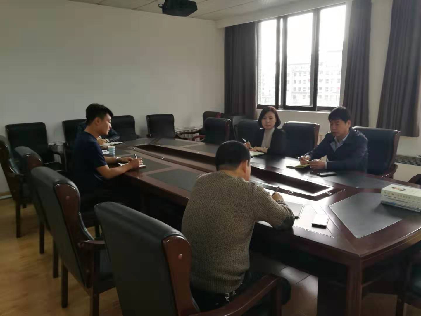 20191009 延边作家协会党支部“习近平总书记系列重要讲话精神”学习交流主题党日活动2.jpg