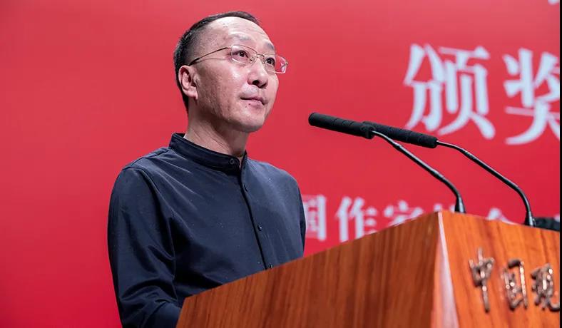 5f6fef3606707.jpg 20200927 第十二届全国少数民族文学创作骏马奖在京颁奖6.jpg
